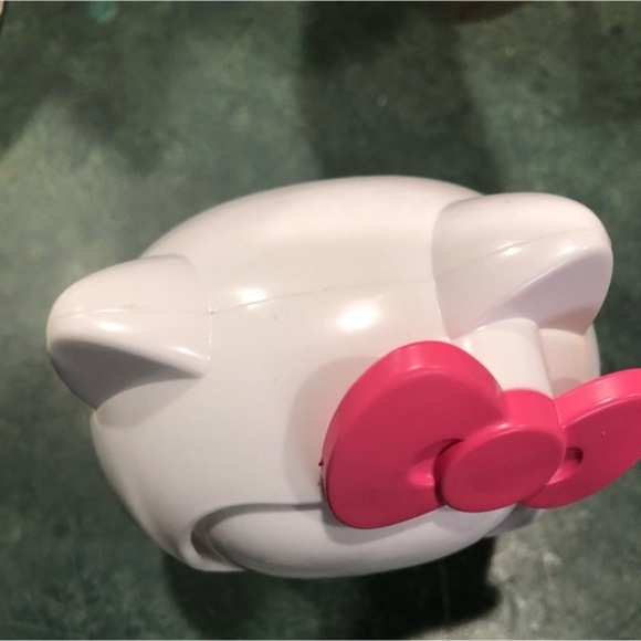 Hello Kitty adorable candy dispenser with candy pieces new - Picture 7 of 11
